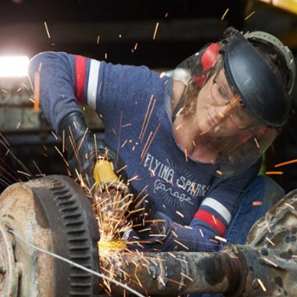 Emily Reeves welding